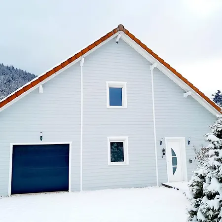 Chalet Recent - Billard - Babyfoot - Ping Pong - Mini Golf - Wifi - Jardin - Terrasse - 4 - 2 A 8 Personnes *