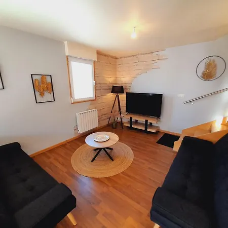 Chalet Recent - Billard - Babyfoot - Ping Pong - Mini Golf - Wifi - Jardin - Terrasse - 4 - 2 A 8 Personnes Gérardmer